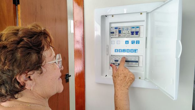 Full rewire — Roundhay